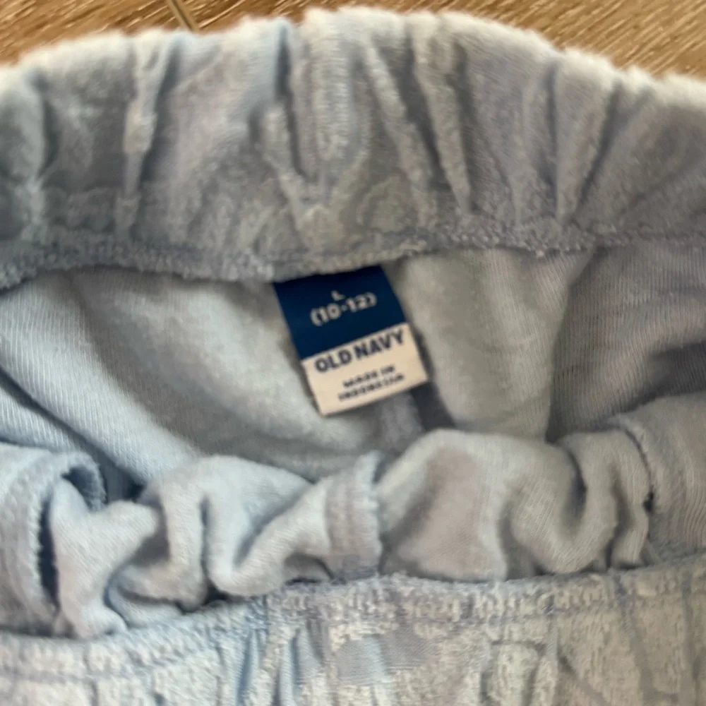 Old Navy light blue sweater short set